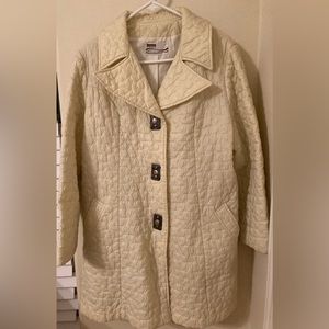 Vintage 1960s Montgomery Ward quilted puff pattern jacket coat